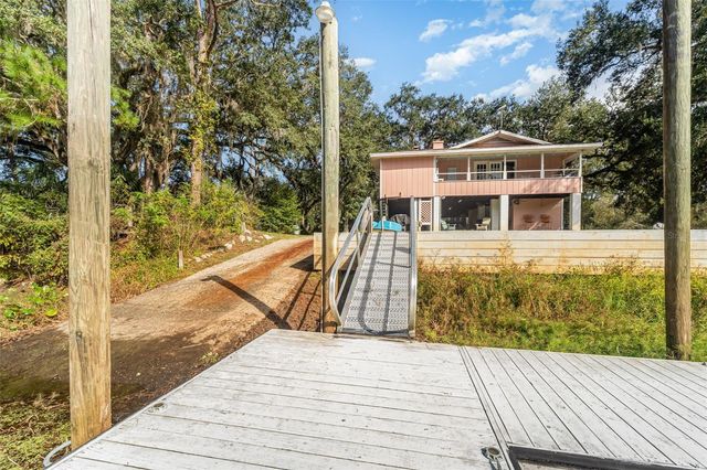 176 SE 989TH STREET, Old Town, FL 32680