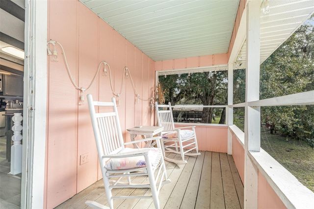 176 SE 989TH STREET, Old Town, FL 32680