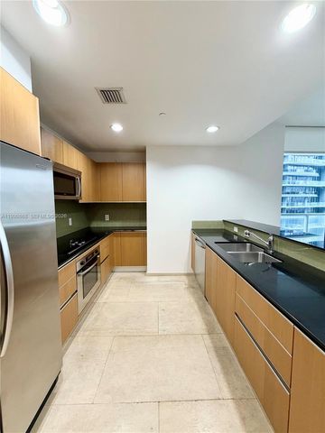 1050 Brickell Ave 2420, Miami, FL 33131