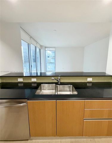 1050 Brickell Ave 2420, Miami, FL 33131