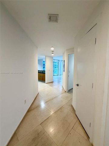 1050 Brickell Ave 2420, Miami, FL 33131