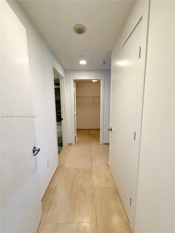 1050 Brickell Ave 2420, Miami, FL 33131