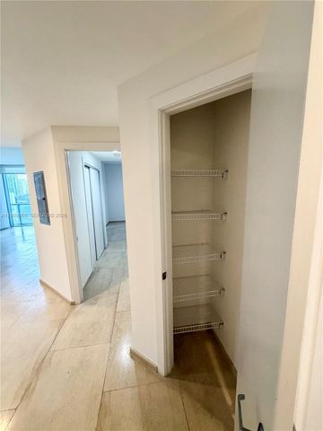 1050 Brickell Ave 2420, Miami, FL 33131