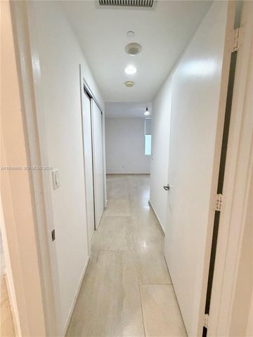 1050 Brickell Ave 2420, Miami, FL 33131