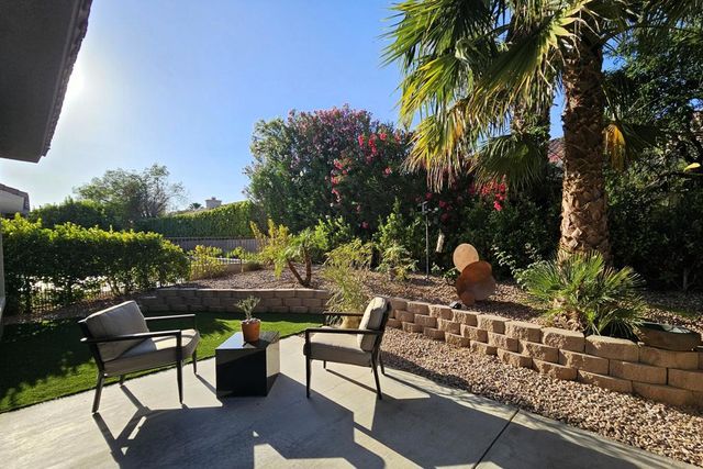 78622 Waterfall Drive, Palm Desert, CA 92211