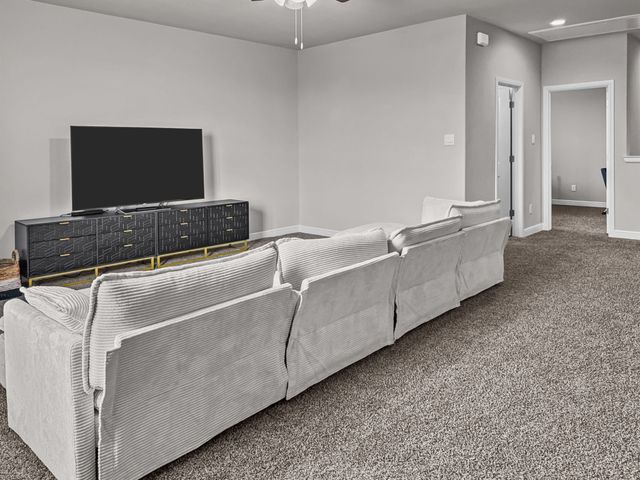 200 Tanager Drive, Rhome, TX 76078