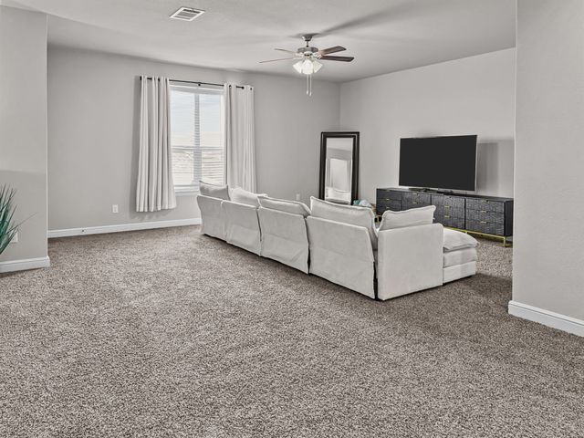 200 Tanager Drive, Rhome, TX 76078