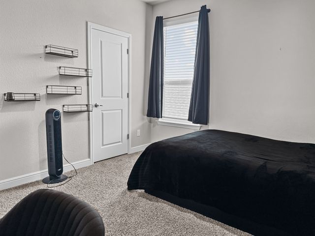 200 Tanager Drive, Rhome, TX 76078