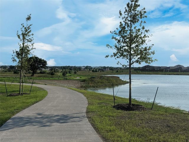 200 Tanager Drive, Rhome, TX 76078