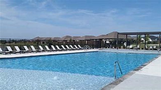 200 Tanager Drive, Rhome, TX 76078