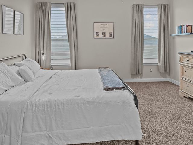 200 Tanager Drive, Rhome, TX 76078