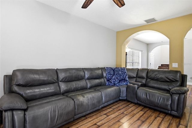 1033 BLACKWATER DRIVE, Wesley Chapel, FL 33543