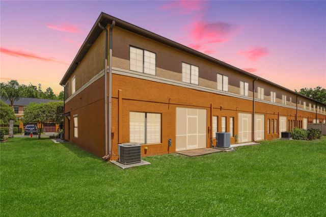 1033 BLACKWATER DRIVE, Wesley Chapel, FL 33543