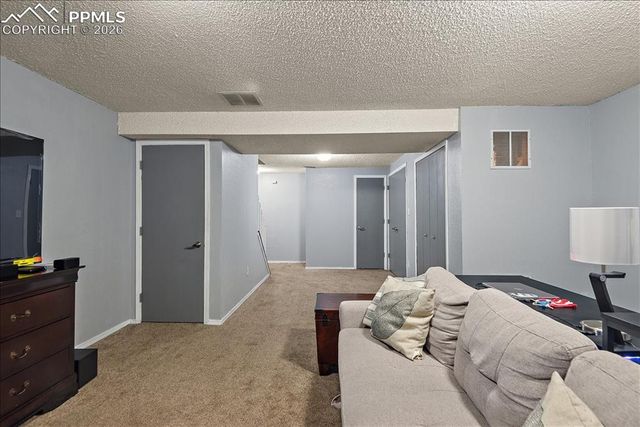 4304 Hunting Meadows Circle, Colorado Springs, CO 80916