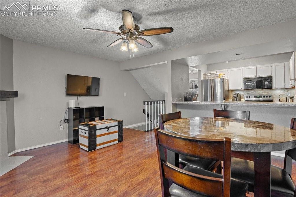 4304 Hunting Meadows Circle, Colorado Springs, CO 80916 — photo 4
