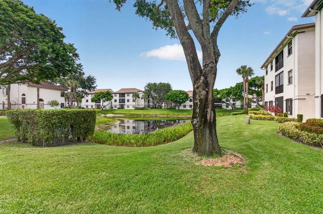 5133 Brisata Circle B, Boynton Beach, FL 33437