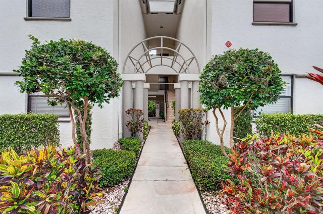5133 Brisata Circle B, Boynton Beach, FL 33437