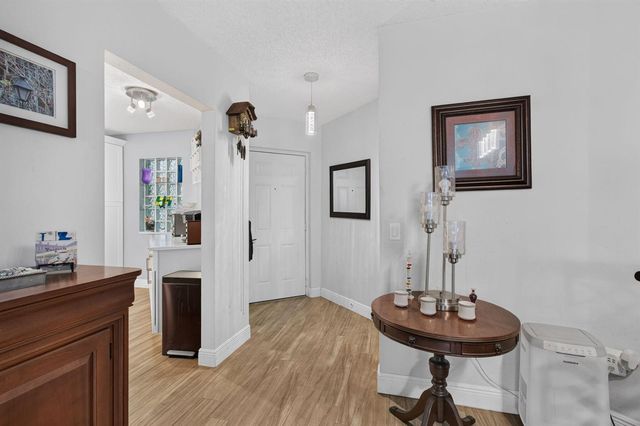 5133 Brisata Circle B, Boynton Beach, FL 33437