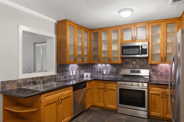 8919 Redondo Drive, Dallas, TX 75218