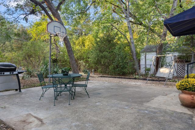 8919 Redondo Drive, Dallas, TX 75218