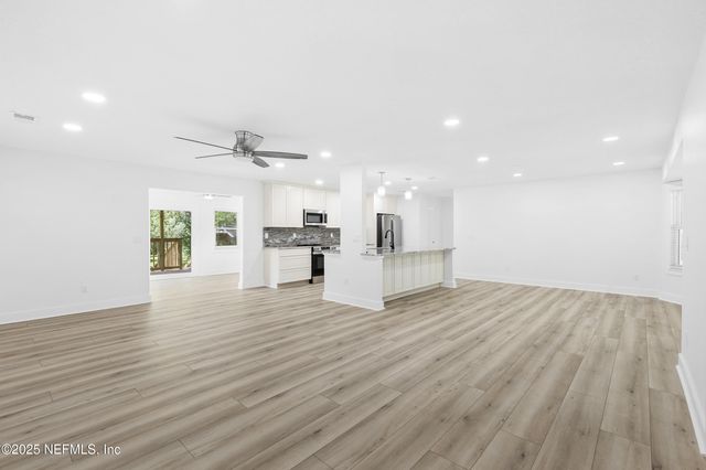 3016 BLACK CREEK Drive, Middleburg, FL 32068