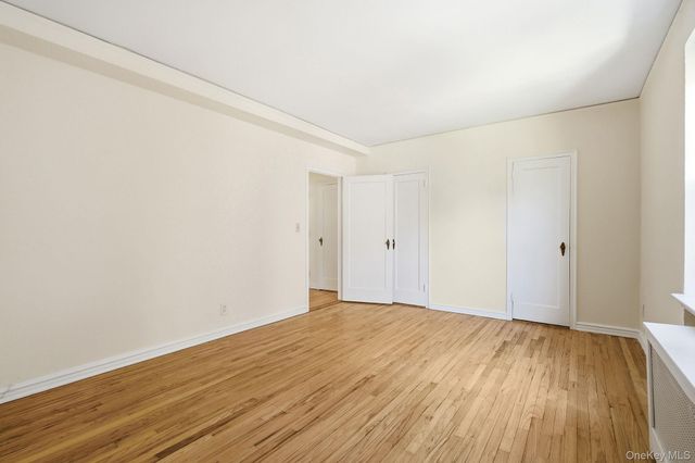 196 Garth Road 2F, Scarsdale, NY 10583