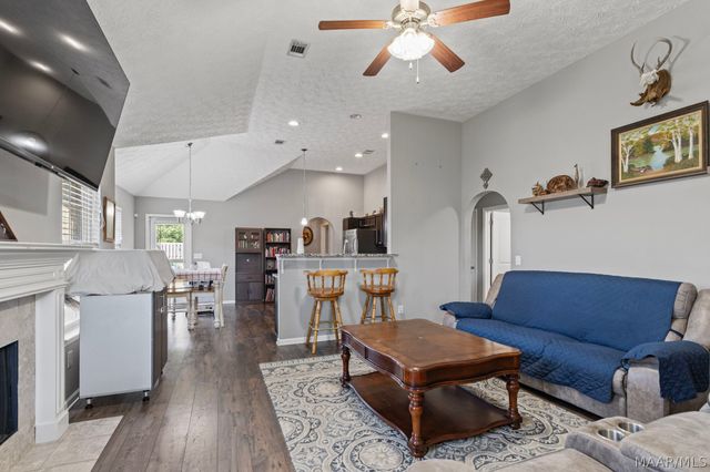 1673 BUENA VISTA Boulevard, Prattville, AL 36067