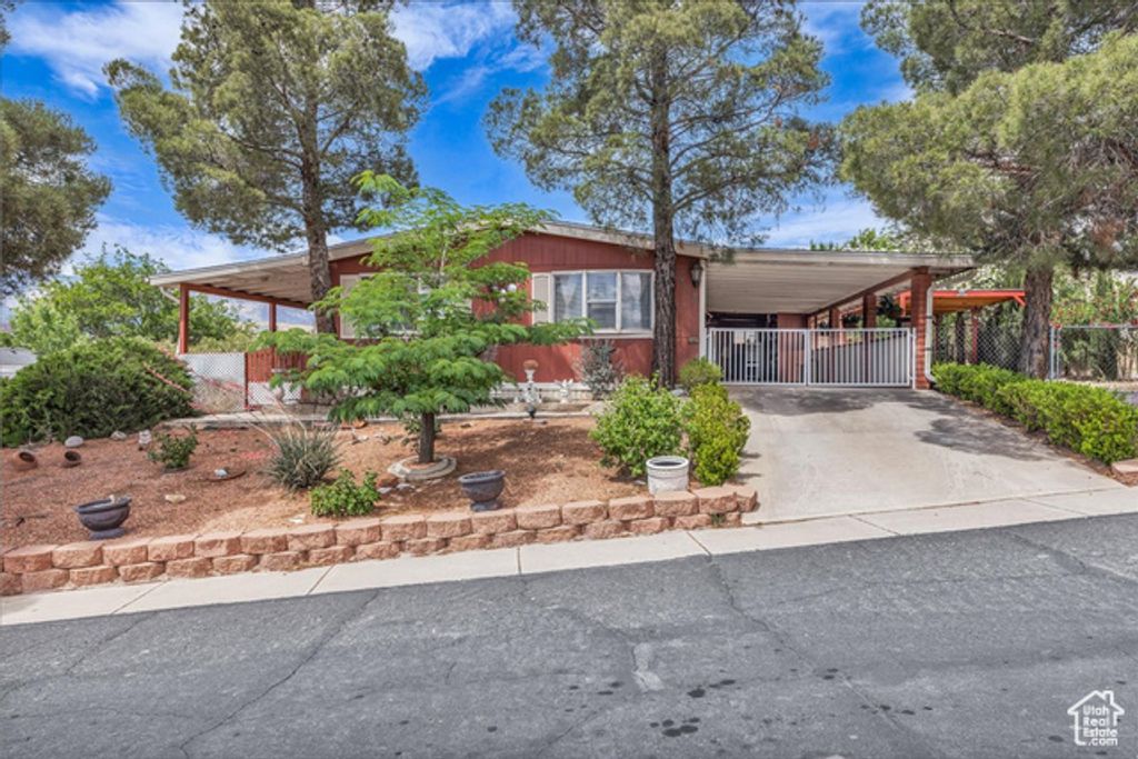 3712 W 180 N, Hurricane, UT 84737