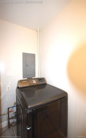 10311 Saratoga Street, Oak Park, MI 48237