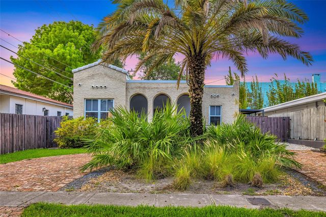 11 SE 13th Street, Fort Lauderdale, FL 33316