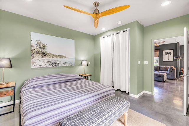 11 SE 13th Street, Fort Lauderdale, FL 33316