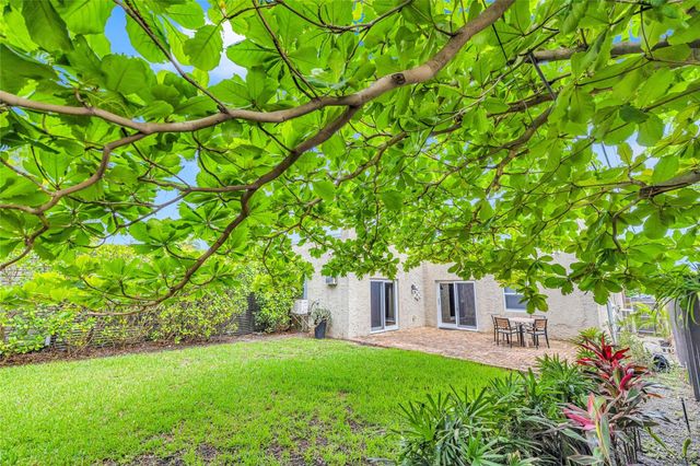 11 SE 13th Street, Fort Lauderdale, FL 33316