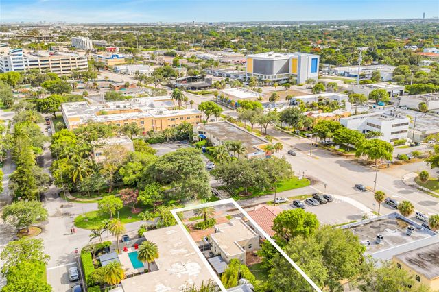 11 SE 13th Street, Fort Lauderdale, FL 33316