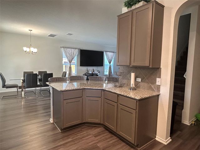 420 Lt Rusty DR, Jarrell, TX 76537