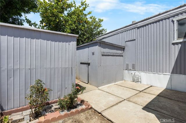 995 Pomona Road 88, Corona, CA 92882