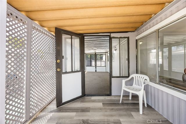 995 Pomona Road 88, Corona, CA 92882