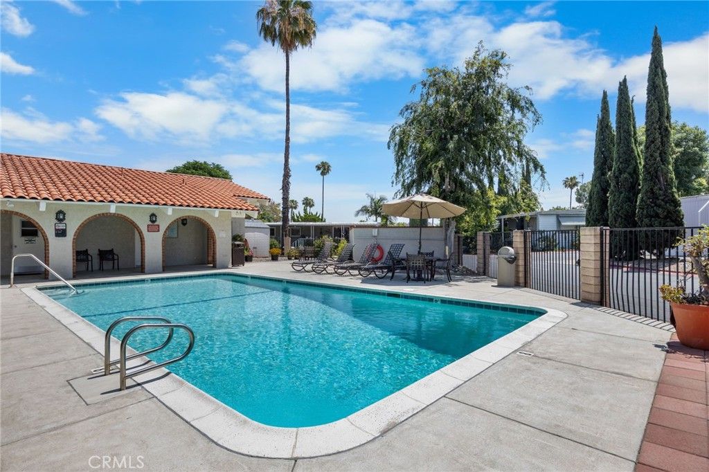 995 Pomona Road 88, Corona, CA 92882