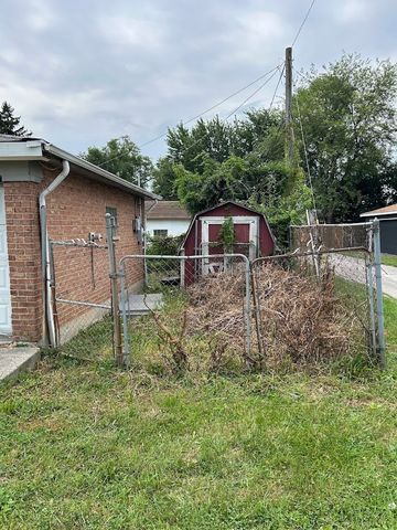 16112 Wolcott Avenue, Markham, IL 60428