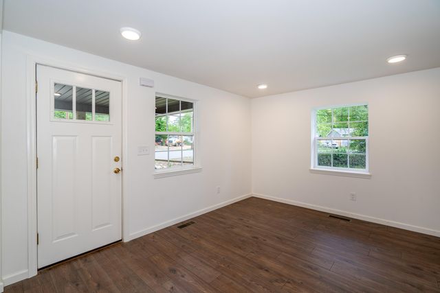 202 Layne Road, Soddy Daisy, TN 37379