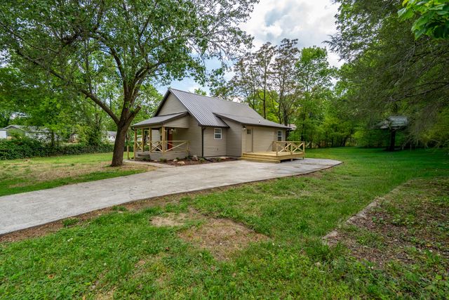 202 Layne Road, Soddy Daisy, TN 37379