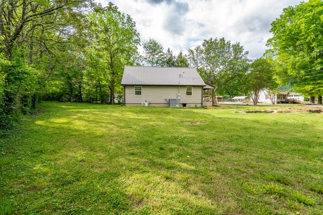 202 Layne Road, Soddy Daisy, TN 37379