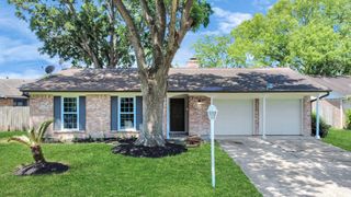 10602 Raydell Drive, Houston, TX 77031