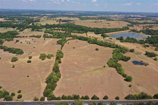 102 AC CR 663, Farmersville, TX 75442