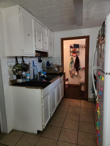 1525 121st Street, Whiting, IN 46394