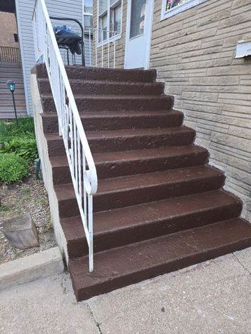 1525 121st Street, Whiting, IN 46394