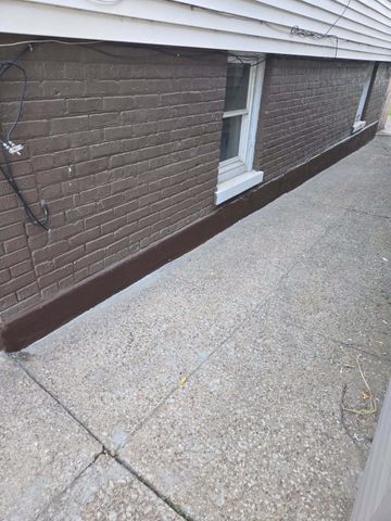 1525 121st Street, Whiting, IN 46394