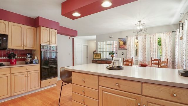 175 Krysiak Ave, Fitchburg, MA 01420