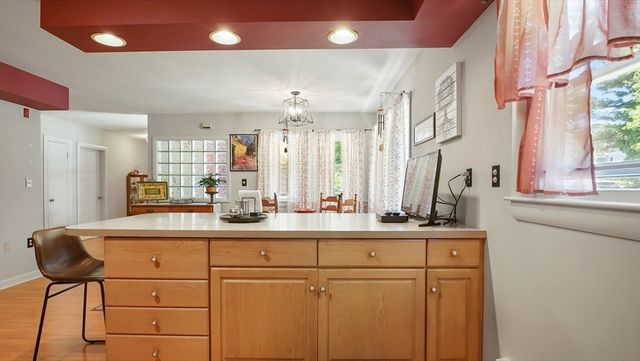 175 Krysiak Ave, Fitchburg, MA 01420