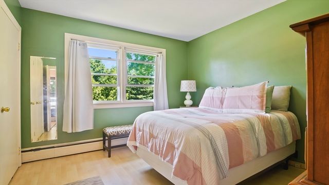 175 Krysiak Ave, Fitchburg, MA 01420