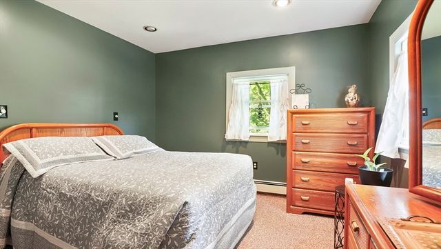 175 Krysiak Ave, Fitchburg, MA 01420